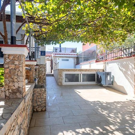 Holiday House Iva Slatine Luaran gambar