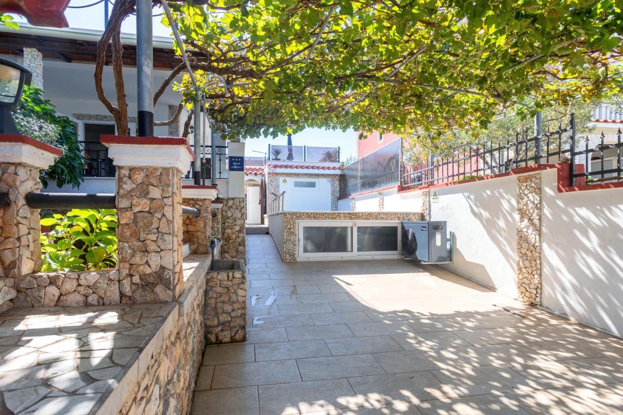 Holiday House Iva Slatine Luaran gambar