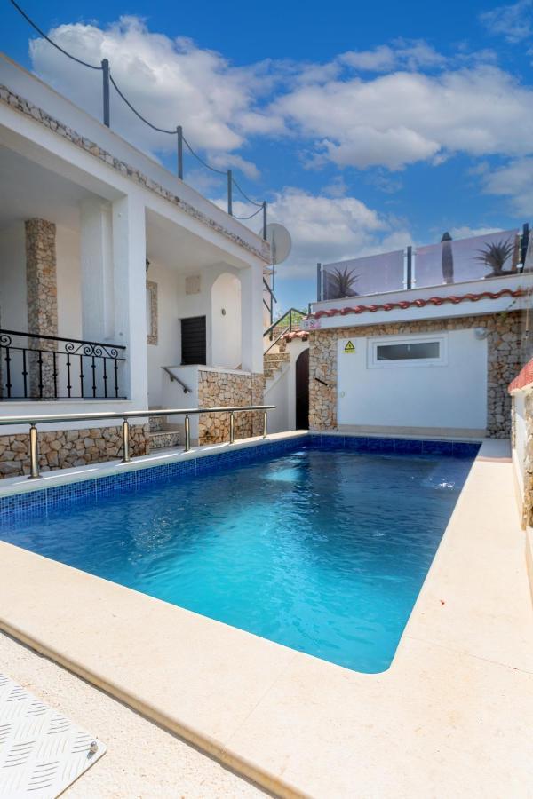 Holiday House Iva Slatine Luaran gambar